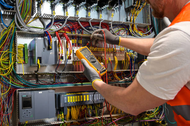 Best Electrical Repair Services  in Bettendorf, IA